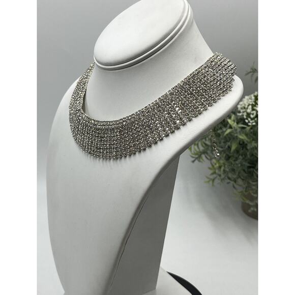Natasha Crystal Rhinestone Bling Silver Tone Statement Dressy Collar Necklace - Picture 5 of 8